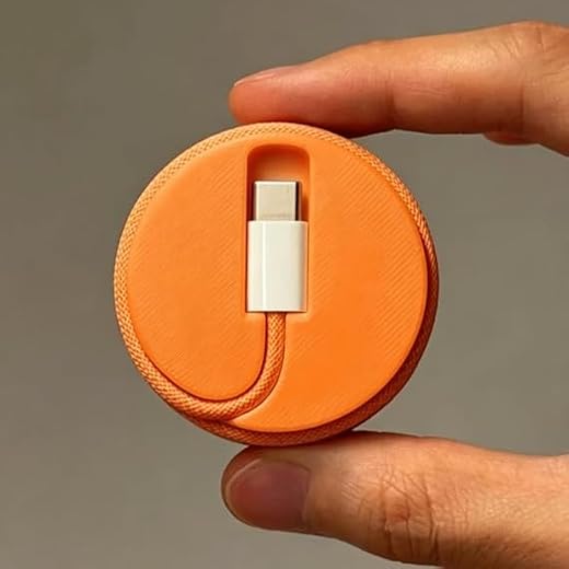 Cable Organizer Compatible with Various Cable Models. Designed for 1m Round Braided C to C Cords, it Keeps Wires Tidy and Orderly. A Practical Storage Accessory for Students and Office Workers.
