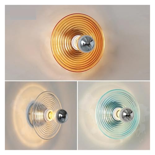 Luz colorida retro vintage en lámpara de techo medieval y aplique de pared 2
