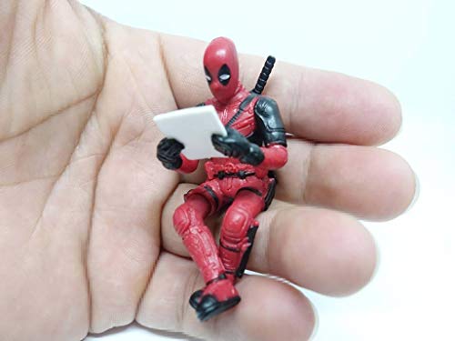 Preisvergleich Produktbild Deadpool Mini-Figur, sitzend