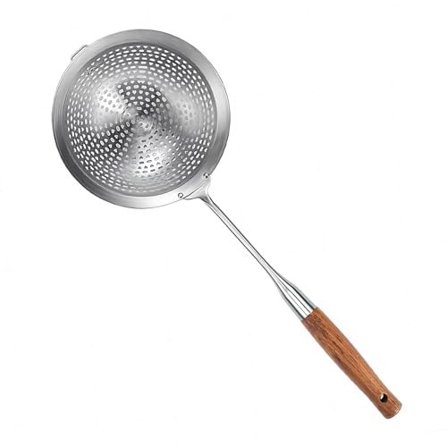 YENXIKU Commercial 7-Inch Large Stainless Steel Strainer Spoon - Extra Wide Skimmer with 11” Wooden Handle & Hanging Hook for Restaurant, Kitchen, Frying Pasta Hot Oil
