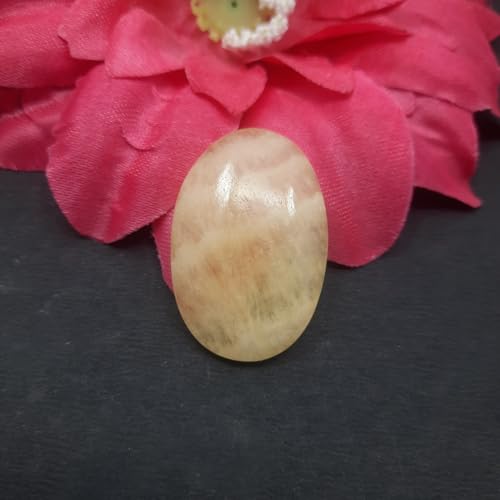 Agate jaune naturelle 66 carats, cabochon d'exception pour joaillerie
