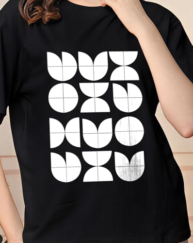 Image of Women's Half Sleeve Oversize Tshirt Graphic Printed Round Neck T-Shirts for Women