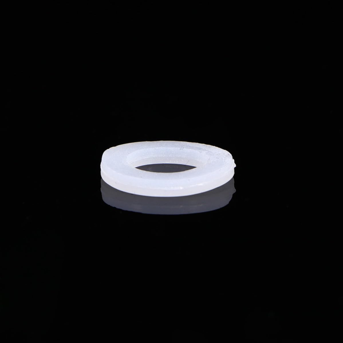 Silicone Flat Gasket Sealing Ring Washer for Leak Prevention and Hose Bellows Tube 60pcs Lightweight and Easy to Carry, White Silicone Material for Shower Nozzle and Water Tap