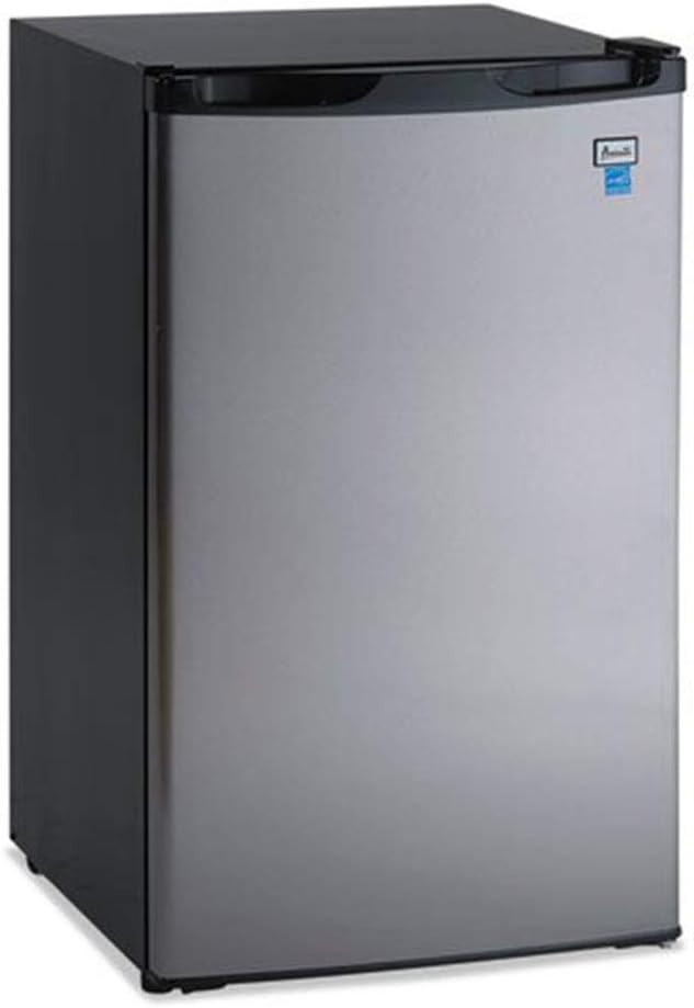 Avanti Model Rm4436ss - 4.4 Cf Counterhigh Refrigerator - Black W/stainless Steel Door - 4.40 Ft - Manual Defrost - Black, Stainless Steel by Avanti