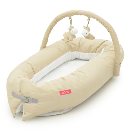 ONNA | Nido Nara para Bebés de 0 a 6 Meses | Con Arco de Juegos | Reposacabezas Transpirable Antiplagiocefalia | Evolutivo y Desmontable (Beige)
