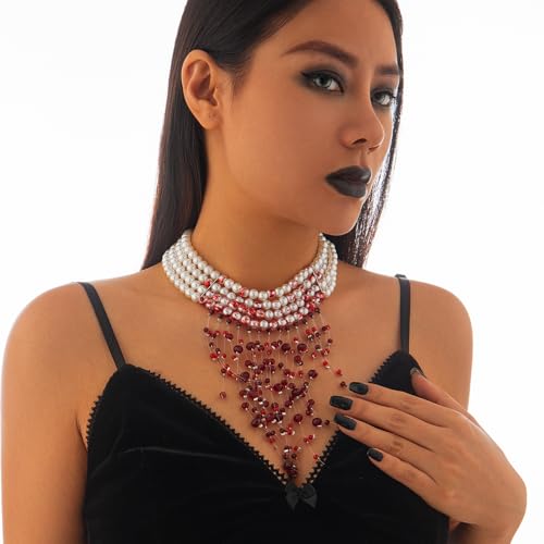 Collier gothique perles de sang rouge pour sublimer un décolleté