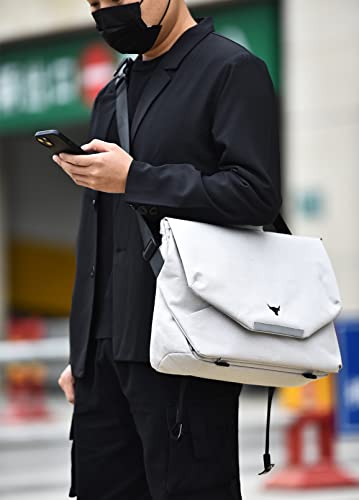 FSD.WG Classic Messenger Bag Travel Shoulder bag and Crossbody Bags for Men and Women2