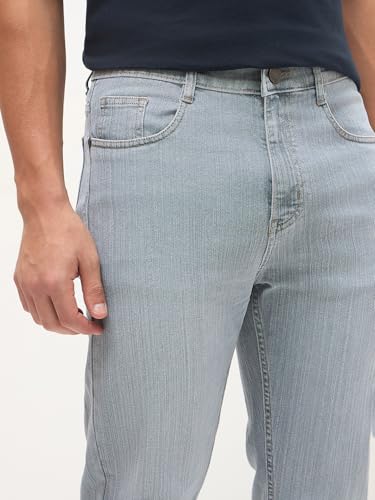 Image of Urbano Fashion Men's Straight Fit Washed Denim Jeans Stretchable