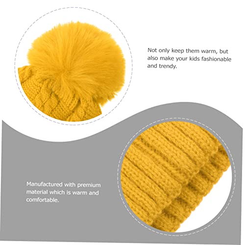 1Set Knitted Woolen Yarn Hat and Scarf Breathable Neck Neckerchief for Boys and Adorable Winter Costume Supply3