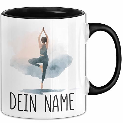 Yoga Tasse mit Namen &ndash; Personalisierte Tasse Yoga Geschenkidee Namaste Meditation Namentasse Geschenk (Schwarz)