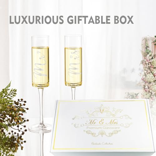 Roxburghweddingcakeknifeandserversetbrideandgroommrandmrschampagneflutesforkswithgiftableboxcakecuttingsetforweddingengagementbridalshowergifts Urban Country Home Decor Roxburgh wedding cake knife and server set bride and groom mr and mrs champagne flutes forks with giftable box cake cutting set for wedding engagement bridal shower gifts urban country home decor