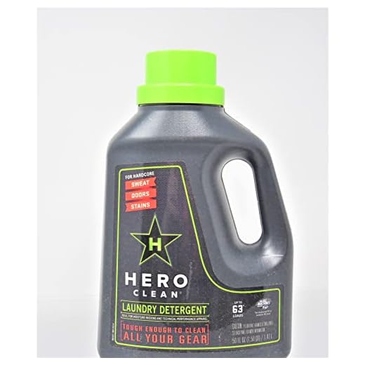 Hero Clean Liquid Laundry Detergent – 5 in 1 Sport + Everyday with World-Class Odor Control, Advanced 7 Enzyme System for Stains. Juniper Scent (50 Oz)