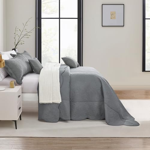 Image of Oversized King Bedspread, Embossed Paisley Quilt Set King /Cal King, Lightweight Reversible Coverlet, Scalloped Edge - Modern Classic Look, 5 Piece, Grey