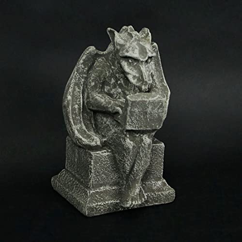 Estatua de gárgola con laptop de concreto miniatura 2
