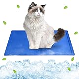 ❄ [Alfombrilla de enfriamiento para mascotas en verano] El material interno está compuesto de gel y esponja no tóxicos, que es seguro para personas y mascotas. Puede absorber la temperatura corporal de las mascotas y sentirse fresco al tacto cuando toca la superficie. Dado que el material interior consiste en esponja y gel, es muy suave, por lo que perros y gatos pueden acostarse cómodamente sobre él.