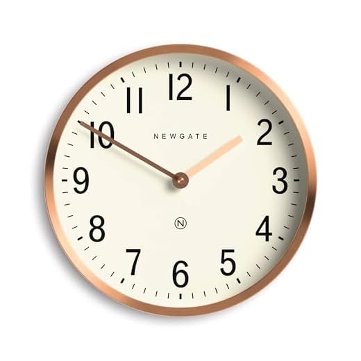 NEWGATE® Master Edwards Wall Clock - Metal Clock - Analog Wall Clock - Mid-Century Clock - Kitchen Wall Clocks - Round Wall Clock - Easy to Read - British Design (Copper)