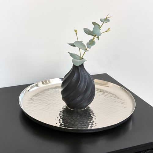 Melody Maison Large Round Silver Hammered Metal Tray