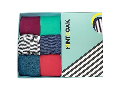 Image of Mint & Oak Printed Christmas Socks For Men, Cotton Crew Colorful Secret Santa Gift Box for Men, Xmas Calf Length Boys Socks With Fun Prints - Gift Box