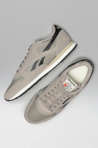 Baskets Classiques Reebok en Cuir pour Vos Sorties Urbaines Quotidiennes - 3