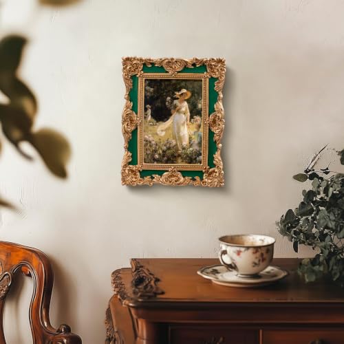 Image of eletecpro 4x6 Vintage Picture Frame with Real Glass Cover, Ornate Antique Photo Frame, Display 4x6 Picture for Tabletop or Wall Hanging Horizontal & Vertical, Green Home Decor for Gallery Art