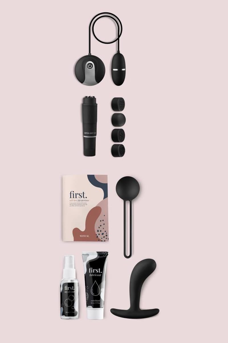 Parfait pour sortir de la routine et booster la vie sexuelle le coffret de plaisir intime- idéal soirée saint-valentin-cadeau coquin saint-valentin- soirée saint-valentin romantique et sensuelle-