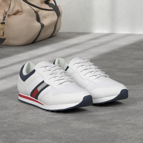 Tommy Hilfiger Liams White 2 8 M by Tommy Hilfiger - Used condition - Image 2