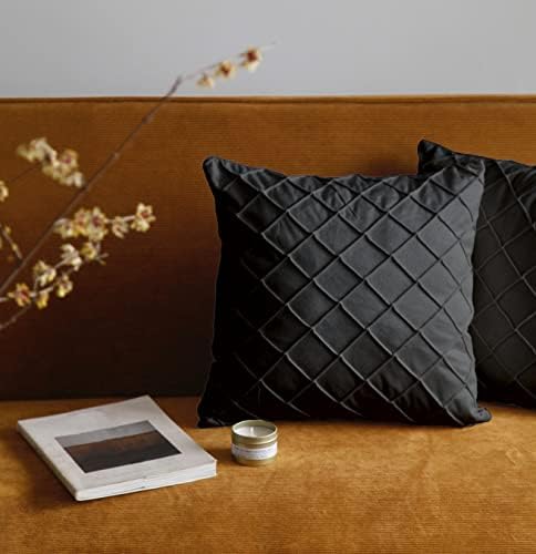Pagnanno. Set of 2 Soft Velvet Cushion Covers 45x45cm(18x18 Inches) Squares Throw Pillowcases Cushion Covers for Chairs,living room,bedroom with Invisible Zipper (18"x18" (Pack of 2), Black)