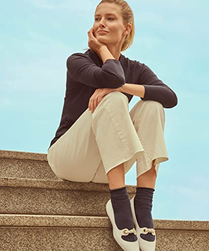 Image of FALKE Women's Active Breeze Socks, Breathable, Cooling Effect, Lyocell, Crew Length, Sweat Wicking, Coolmax Clothing, 1 Pair