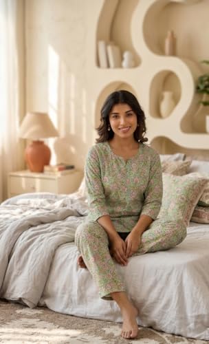 Image of Women's Pure Cotton Printed Night Suit,Top and Relaxed Pajama Set, Stylish Sleepwear