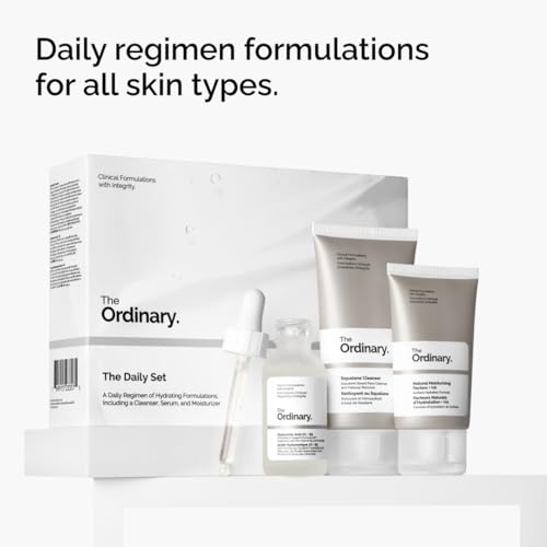 The Ordinary The Ensemble quotidien, routine quotidienne de soin avec nettoyant squalane, acide hyaluronique 2% + B5, et des facteurs hydratants naturels + HA | Ensemble de soins de la peau