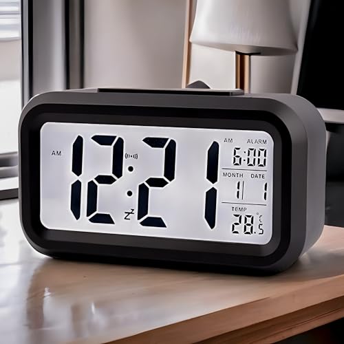 Retoo Digital Wecker mit Temperaturanzeige und Große LED Display, Tischuhr für Schlafzimmer mit Datum, Batteriebetrieben, Elektronischer Wecker mit Nachtlicht für Kinder, Erwachsene, Schwarz