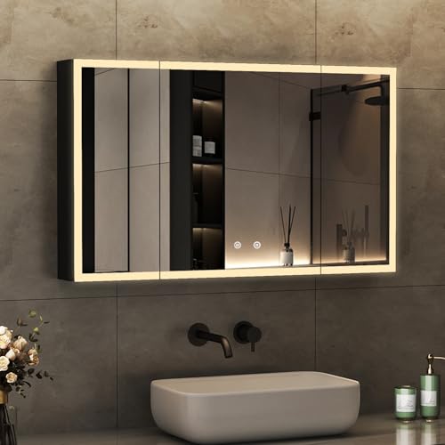 Boromal 3 Türen Spiegelschrank Bad mit Beleuchtung Schwarz Spiegelschrank mit Beleuchtung Metall LED Badezimmerschrank mit Dimmbar + Beschlagfrei + Stecker (90 x 60 x 13,5 cm)