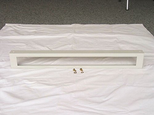 Socles latéraux découpés Eaton 114615 pour base d'armoire électrique 100 x 300 mm