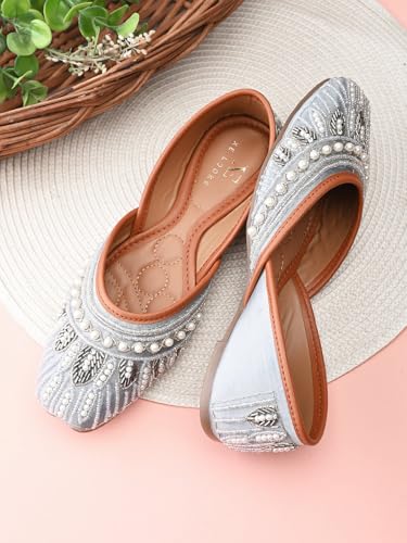 Image of XE Looks Jutti | Handcrafted Ethnic Punjabi Jutties with Intricate Bead & Sequin Embellishments | Comfortable & Stylish Footwear For Girls & Women
