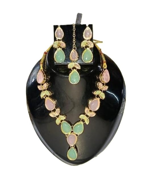 Women Kundan Necklace Earrings Maangtika Set Gold Plated Artifici...