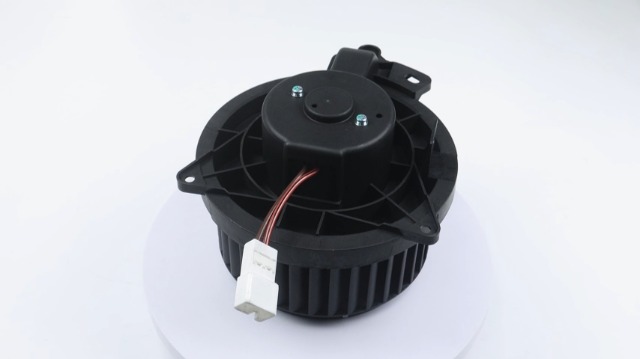 Image of Vetmor PM5197 HVAC Heater Blower Motor Assembly Compatible with Toyota Tacoma 2016-2022 L4 2.7L, Tacoma 2016-2022 V6 3.5L - Front Side, Replace# 8710304050 87103-04050