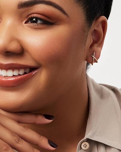 Gold Earrings for Women Trendy,14K Gold Stud Earrings Dainty Earrings Simple Minimalist Cubic Zirconia Diamond Gold Earrings Hypoallergenic Earring for Women Gifts4