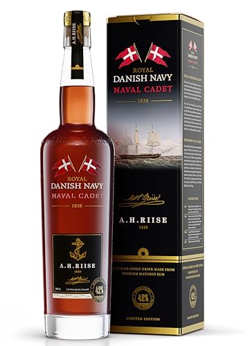 A.H. Riise Royal Danish Navy Naval Cadet| Premium Spirituose auf Rumbasis | Lieblicher Geschmack | 700 ml | 40% Vol.