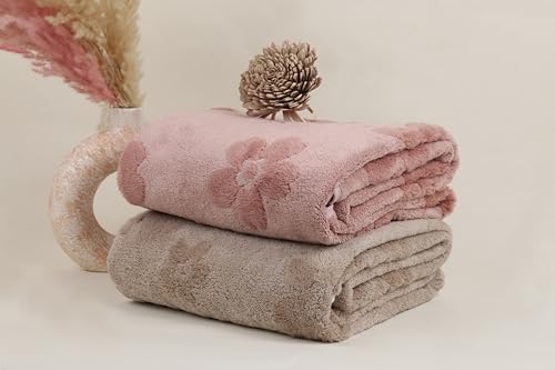 Image of HANKER Ultra Luxury Large /Full Size Plush Bath Towel | Set of 2 | Beige and Peach Super, Very Soft On Skin, Luxurious Fabric, Pure Polyamide, 70x140cm, 500GSM