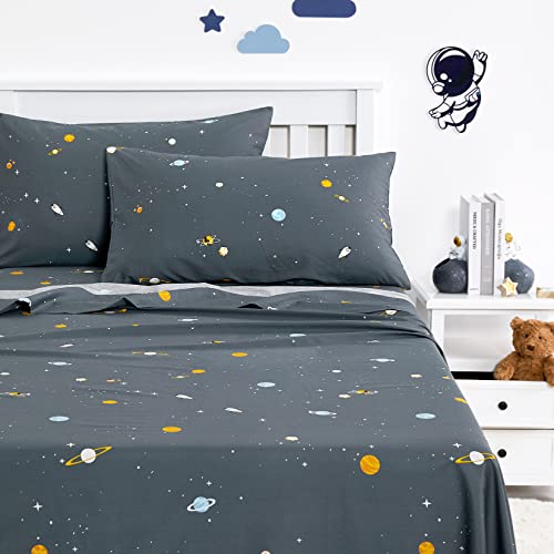 Wake In Cloud - Space Bed Sheets for Boys, 100% Cotton, 4-Piece Sheet Set Kids, Galaxy Celestial Stars Rockets Sun Moon Pattern Printed Bedding, Deep Pocket, Gray, Twin Size