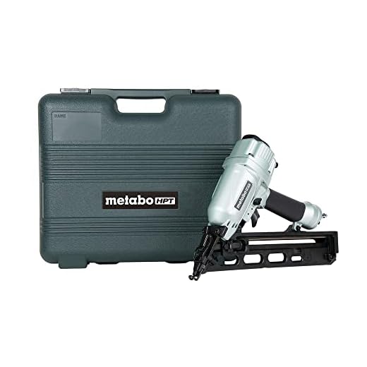 Metabo HPT NT65MA4M 15-Gauge 2-1/2 in. Angled Finish Nailer Kit (Renewed)