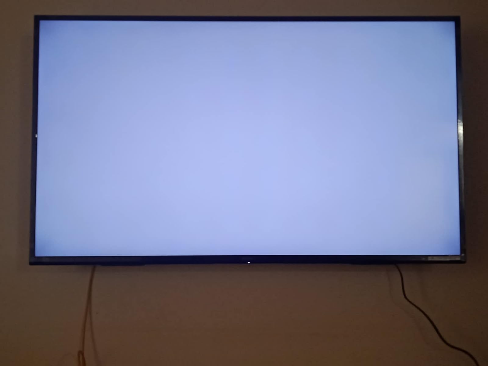 Honest Feedback Sony X74k Feels like Sony's cheap Product.