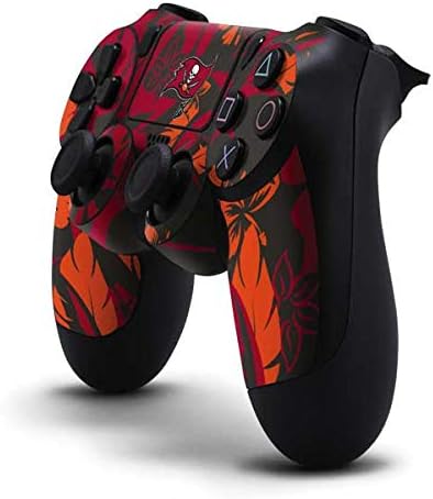 Vista 18 de Skinit Calcomanía para juegos compatible con el controlador de PS4, diseño oficial de los Tampa Bay Buccaneers de la NFL Rojo