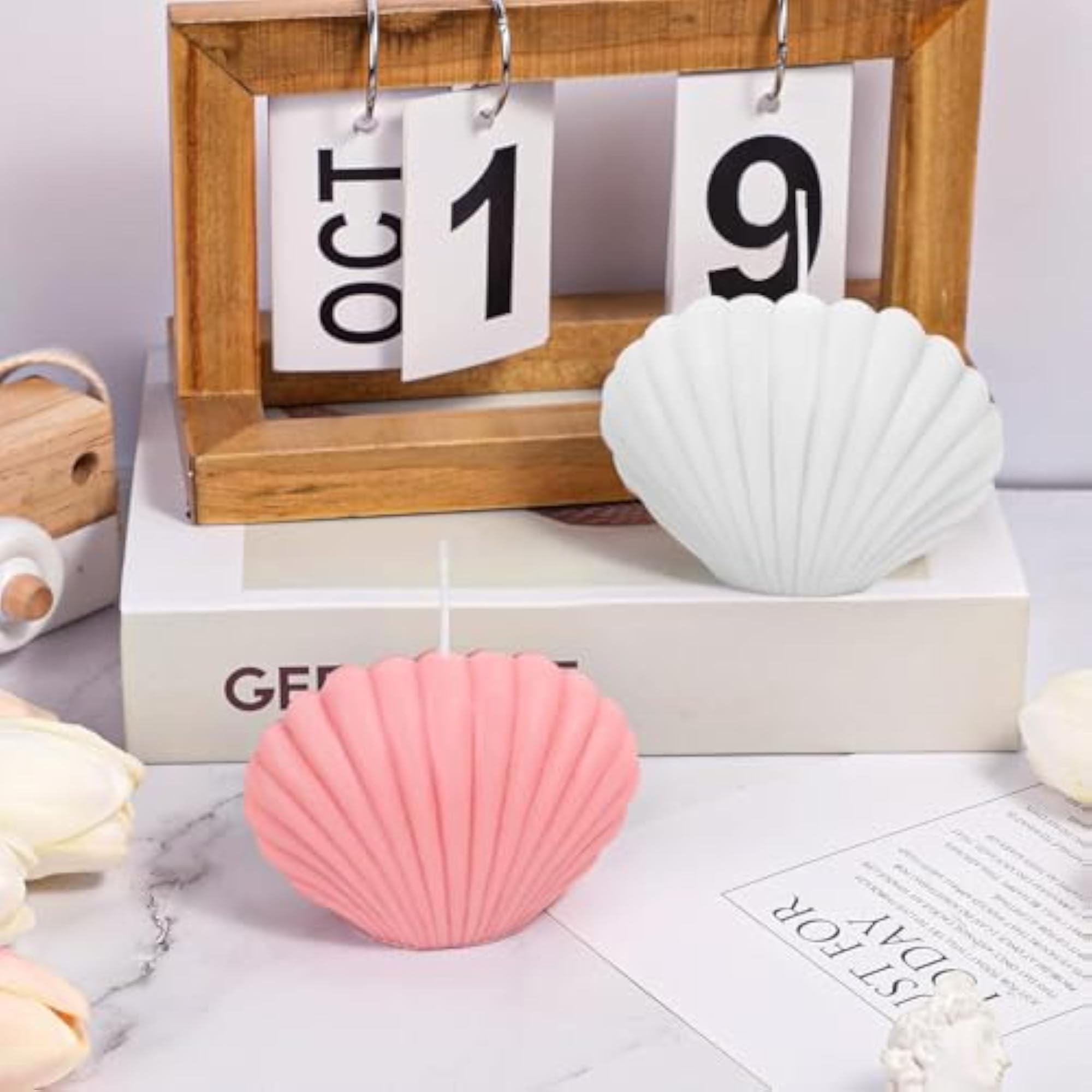 Soy Wax Seashell Scented Candles, Pink & White, Gift