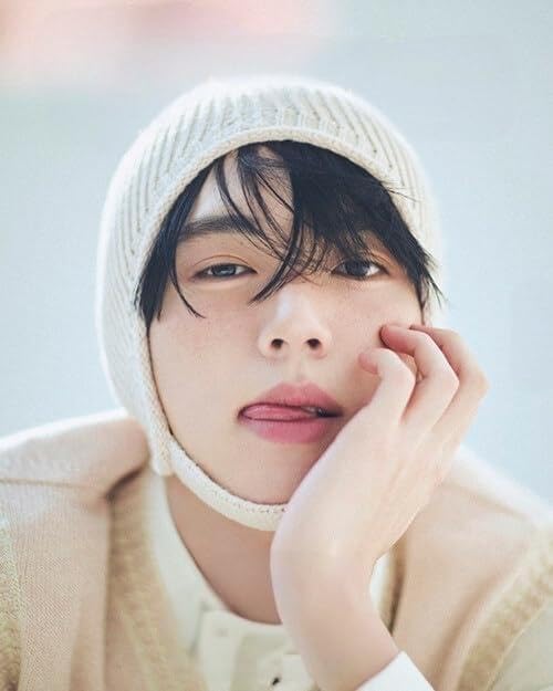 Allure Korea Magazine 2025 May Zerobaseone Han Yu Jin (A type)