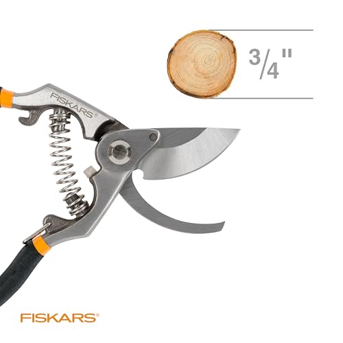 Image of Fiskars Deluxe Forged Bypass Pruner, 3 /4 inch Cut Capacity Garden Hand Pruners for Stems and Light Branches, Angled Cutting Head Reduces Wrist Fatigue, Precision Ground Steel Blade, Non Slip Grip