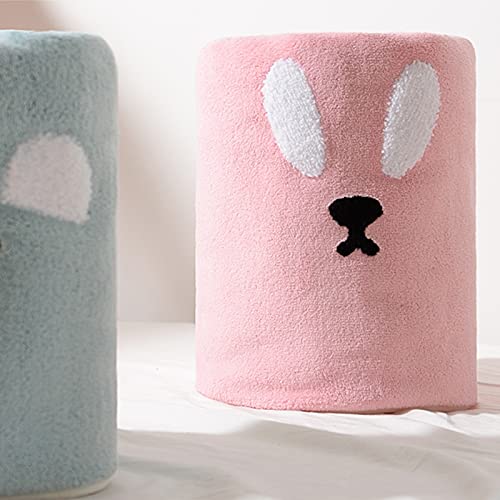 Serviette de bain rose brodée pour une sortie de douche cocooning - 5