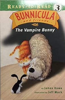 Paperback Bunnicula and Friends, the Vampire Bunny Book