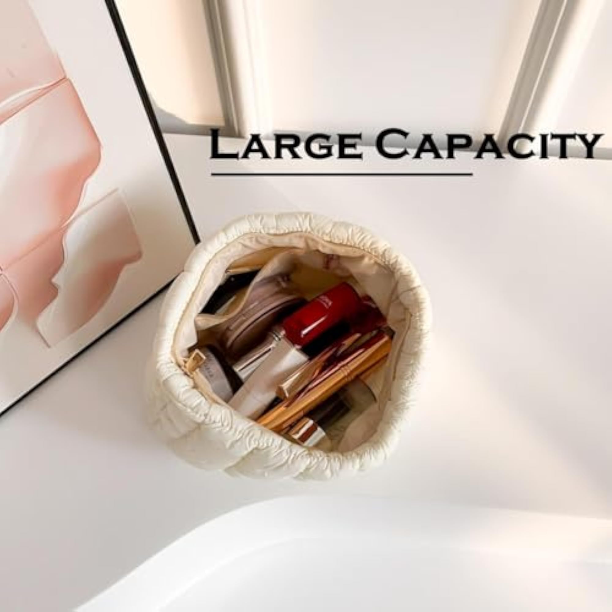 Large Capacity Quilted Cosmetic Bag for Women
