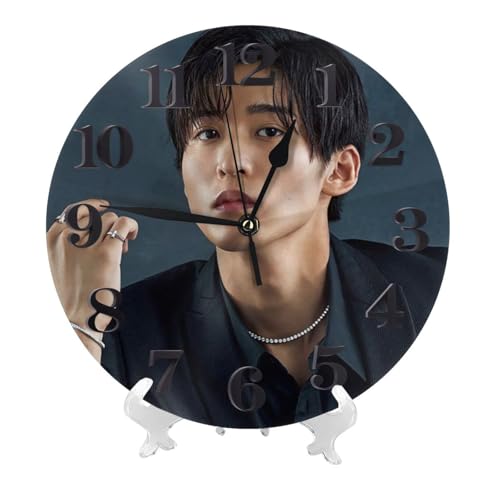目黒蓮 (15) アニメ 掛け時計 おしゃれ 北欧 壁掛け時計 静音 自宅 寝室 部屋飾り 贈り物 インテリア 大数字 直径25cm 非電波 かわいい プレゼント